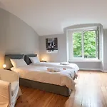 Comfort For Groups & Families In City Center
