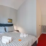Comfort For Groups & Families In City Center